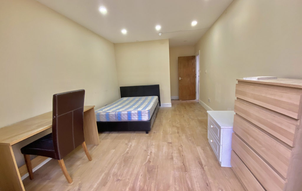 maxwell11_2222_IMG_01