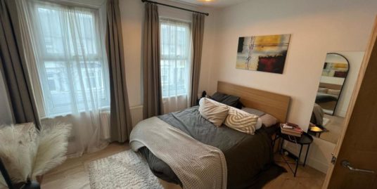 White Road,  London, E15
