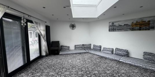 Peartree Gardens,  Romford, RM7