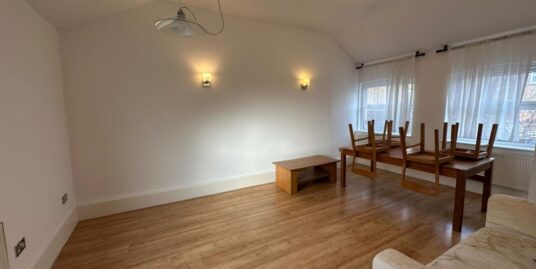 Olive Grove,  Turnpike Lane, N15