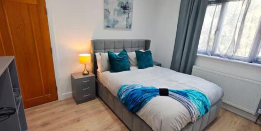 Cambridge Road,  Ilford, IG3