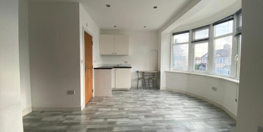 Aldborough Road South,  Ilford, IG3