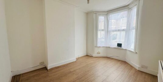 Waghorn Road,  Upton Park, E13